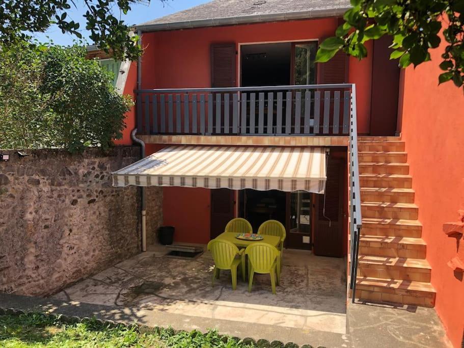 Joli Appartement Avec Terrasse Et Jardin - Vue Sur Montagne Bagneres-de-Bigorre Luaran gambar